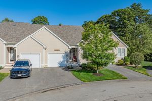 18 STONY BROOK DR # 18, MASHPEE, MA