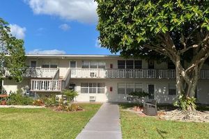 295 CHATHAM O # 295, WEST PALM BEACH, FL
