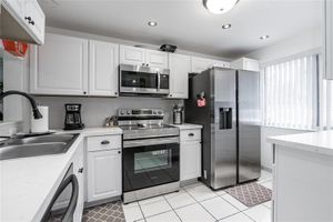 3601 INVERRARY DR APT 107, LAUDERHILL, FL