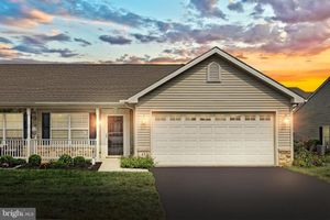 237 PALOMINO WAY, RED LION, PA