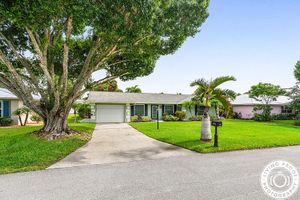 9772 SE LITTLE CLUB WAY, TEQUESTA, FL