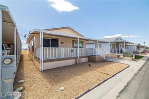 581 MONTECITO DR, PAHRUMP, NV