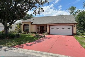 867 CORTEZ AVE, LADY LAKE, FL