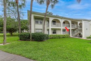 2702 NASSAU BND APT B1, COCONUT CREEK, FL