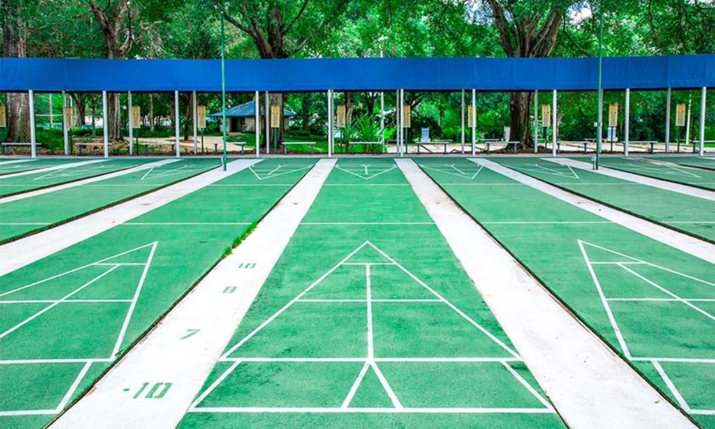 16 Shuffleboard Courts