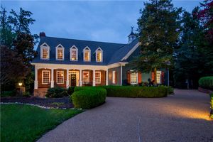121 STOWE, WILLIAMSBURG, VA
