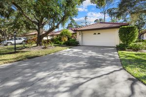 7207 OAK MOSS DR 63, SARASOTA, FL