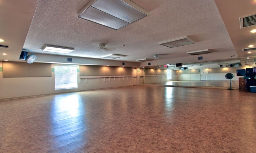 Aerobics & Dance Studio