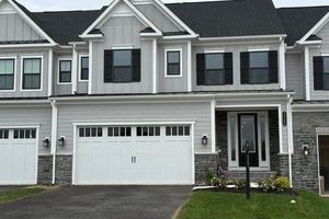 3262 SELIG LN, HUNTINGDON VALLEY, PA