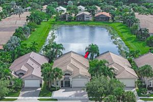 8770 ARBOR WALK DR, LAKE WORTH, FL