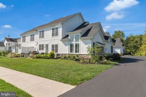 332 DUNHILL WAY, YARDLEY, PA