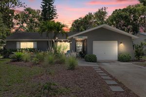 2850 DOONE CIR, PALM HARBOR, FL