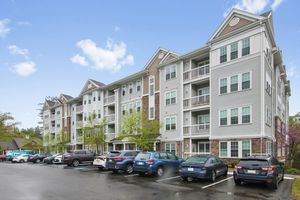 10 ABIGAIL WAY 3009, READING, MA