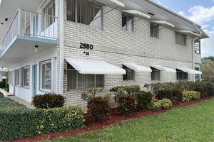 2880 LAKE OSBORNE DR 101, LAKE WORTH BEACH, FL