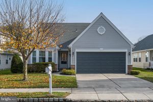 71 PEPPERGRASS DR, MOUNT LAUREL, NJ