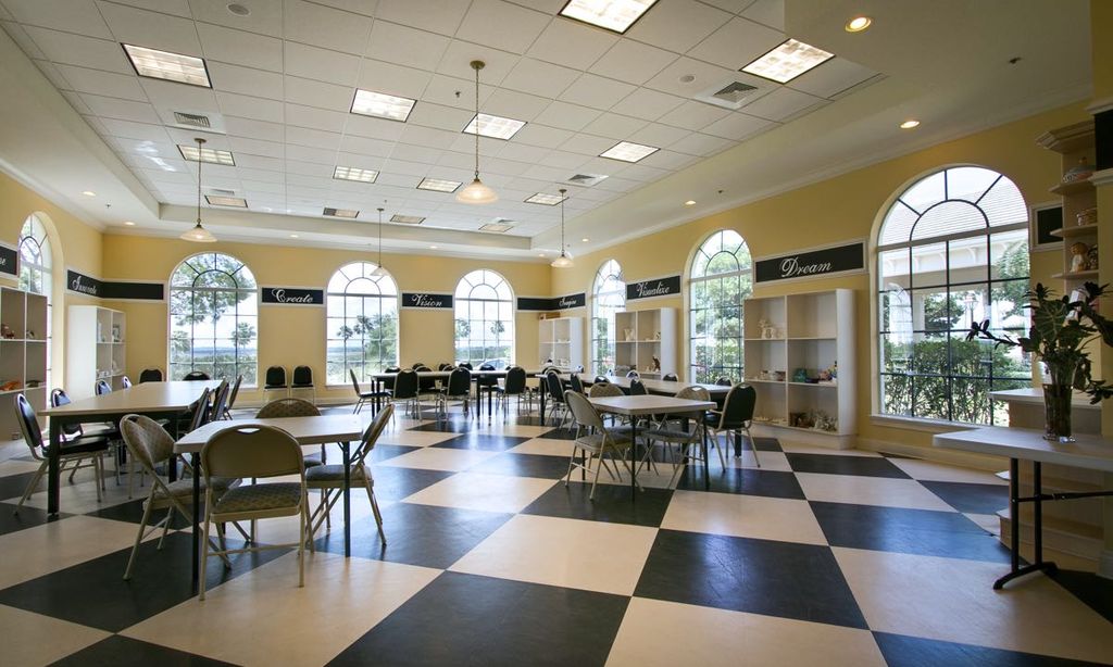 Arts & Crafts Studio