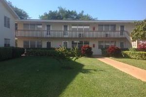 146 CANTERBURY F # 146, WEST PALM BEACH, FL