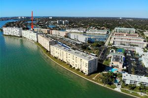 6020 SHORE BLVD 902, GULFPORT, FL
