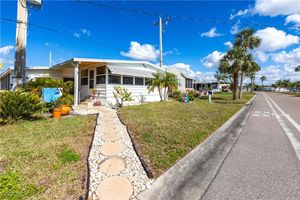 5701 CAPTAIN JOHN SMITH LOOP, NORTH FORT MYERS, FL