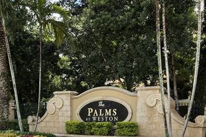 16101 EMERALD ESTATES DR APT 449, WESTON, FL