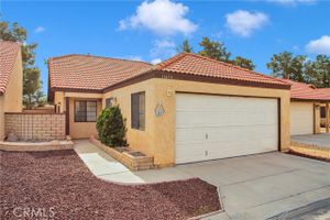 11653 PEPPER LN, APPLE VALLEY, CA