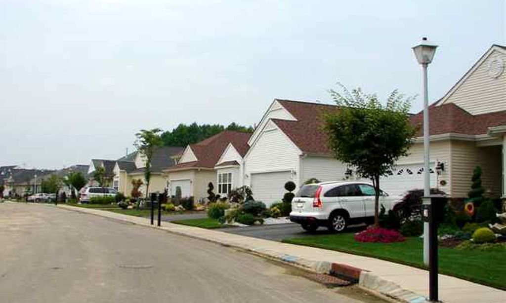 Elegant Single-Family Homes