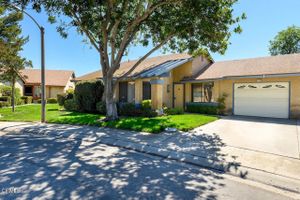 33208 VILLAGE 33, CAMARILLO, CA