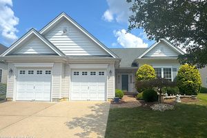 8 INVERNESS LN, JACKSON, NJ
