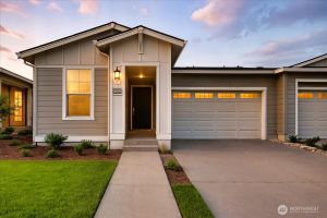 14822 207TH AVE E UNIT E, BONNEY LAKE, WA