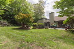 884 HERITAGE VLG B, SOUTHBURY, CT