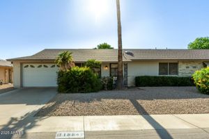 18842 N LAKE FOREST DR, SUN CITY, AZ