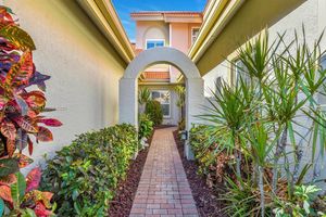 185 NAPA RIDGE RD E, NAPLES, FL