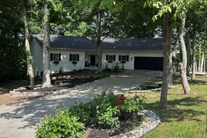 125 CHANUSI WAY, LOUDON, TN