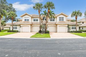 3471 BALLYBRIDGE CIR 202, BONITA SPRINGS, FL