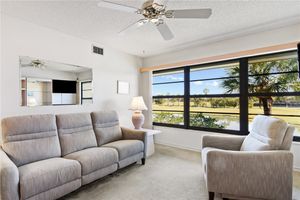 3 PLANTATION DR 202, VERO BEACH, FL