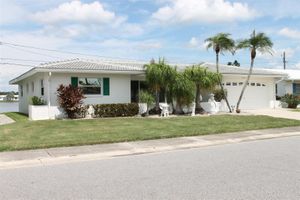 9665 MAINLANDS BLVD, PINELLAS PARK, FL