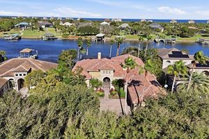 52 N WATERVIEW DR, PALM COAST, FL