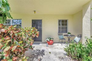 7880 PALM AIRE LN 103, SARASOTA, FL