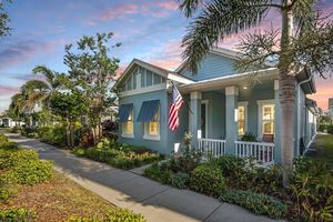 610 WINTERSIDE DR, APOLLO BEACH, FL