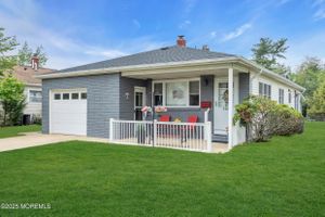 120 FORT DE FRANCE AVE, TOMS RIVER, NJ