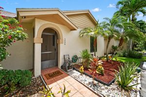 1325 NW 23RD LN, DELRAY BEACH, FL