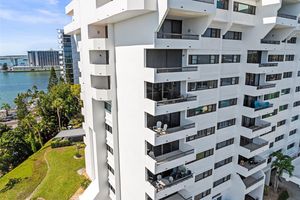 30 TURNER ST APT 704, CLEARWATER, FL