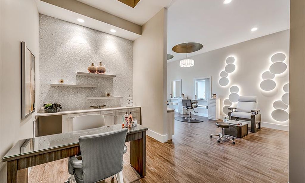 Community Nail Salon