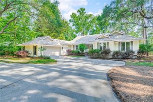 123 BARTRAM RD, SAVANNAH, GA