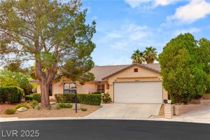 5605 BAY SHORE CIR, LAS VEGAS, NV