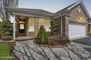 45 CROMWELL LN, JACKSON, NJ