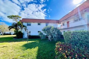 2600 SE OCEAN BLVD A2, STUART, FL