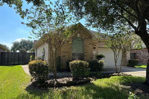 1306 MODENA DR, PEARLAND, TX