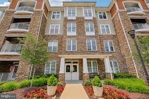 19 CLAY LODGE LN UNIT 202, CATONSVILLE, MD