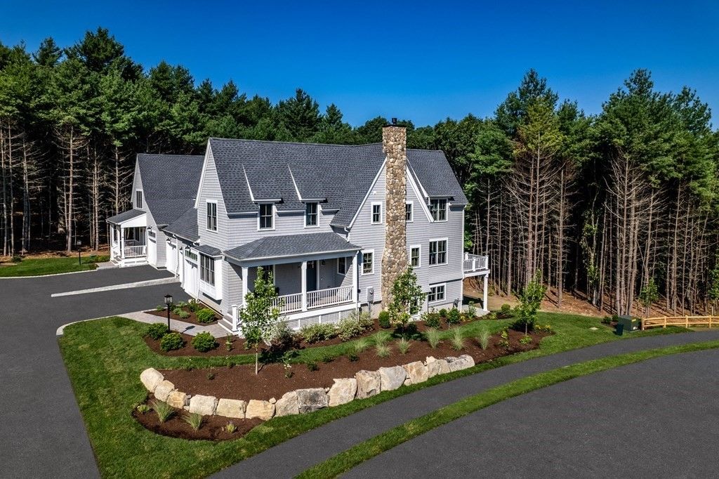 image of property at 53 Wolcott Woods Lane 53